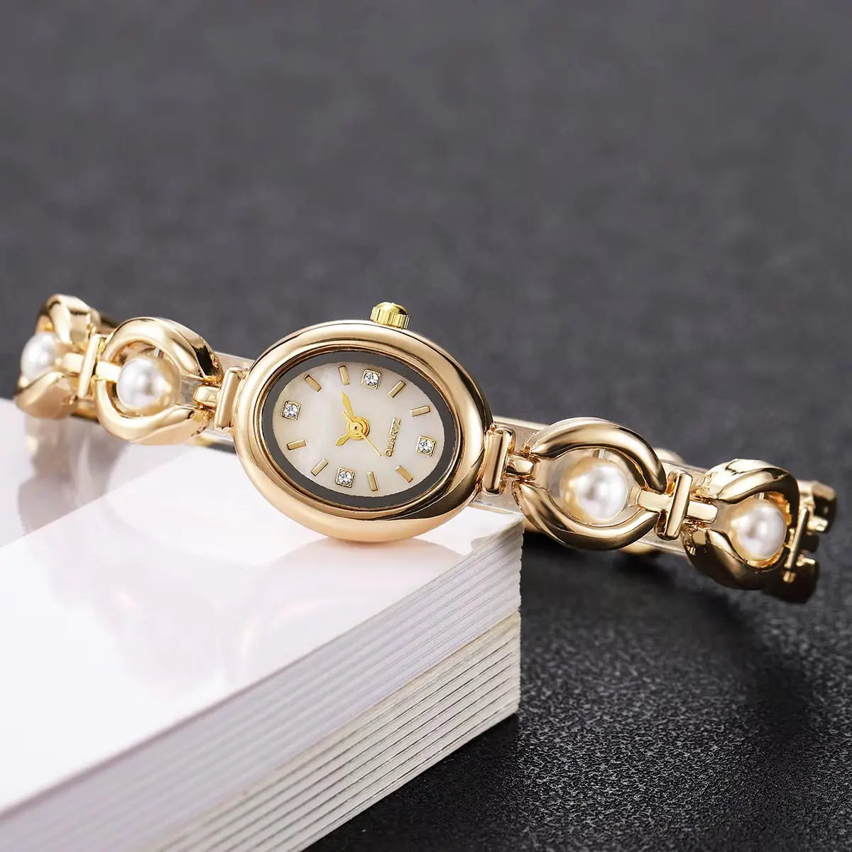 Elegant Pearl Bracelet Women Quartz Wristwatch Fashion Diamond Ladies Watches Reloj Mujer (Without Box)
