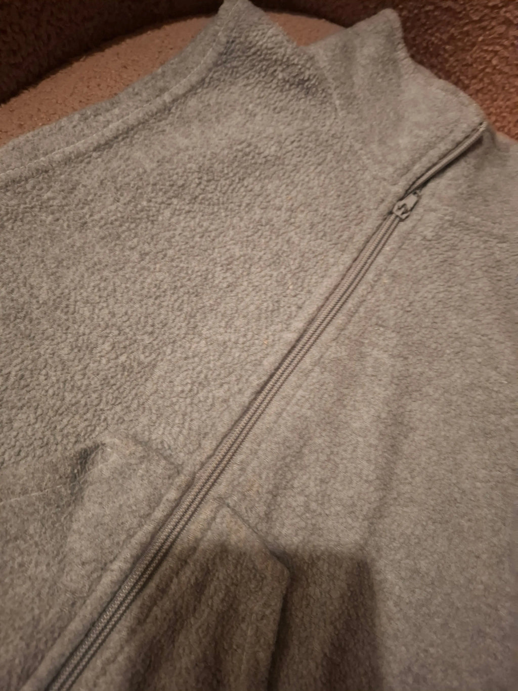 Chaleco color gris claro (usado) - Astrolyms